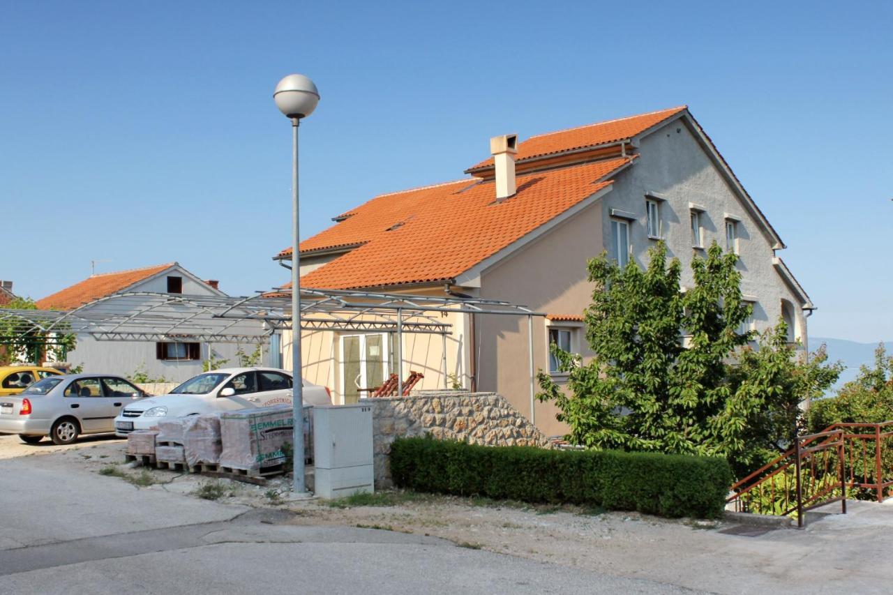 Apartment Njivice 5458D Экстерьер фото