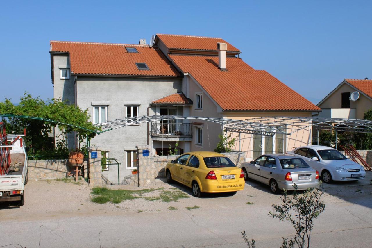 Apartment Njivice 5458D Экстерьер фото