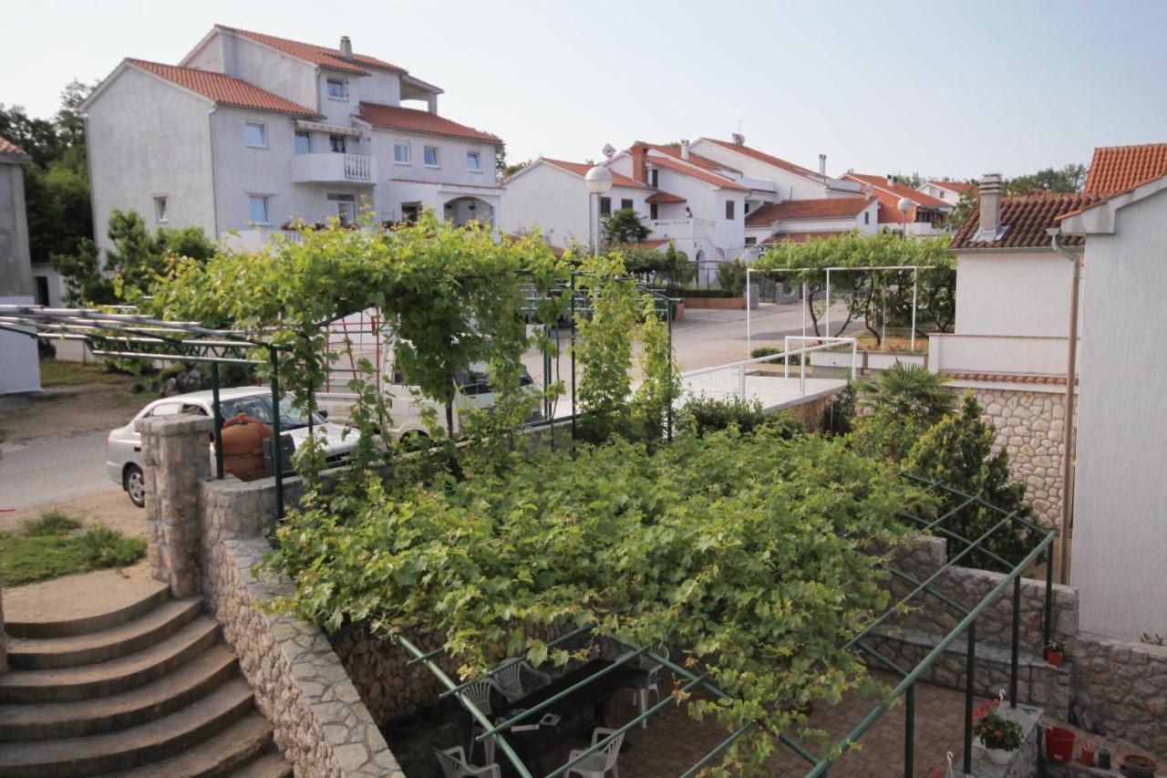 Apartment Njivice 5458D Экстерьер фото